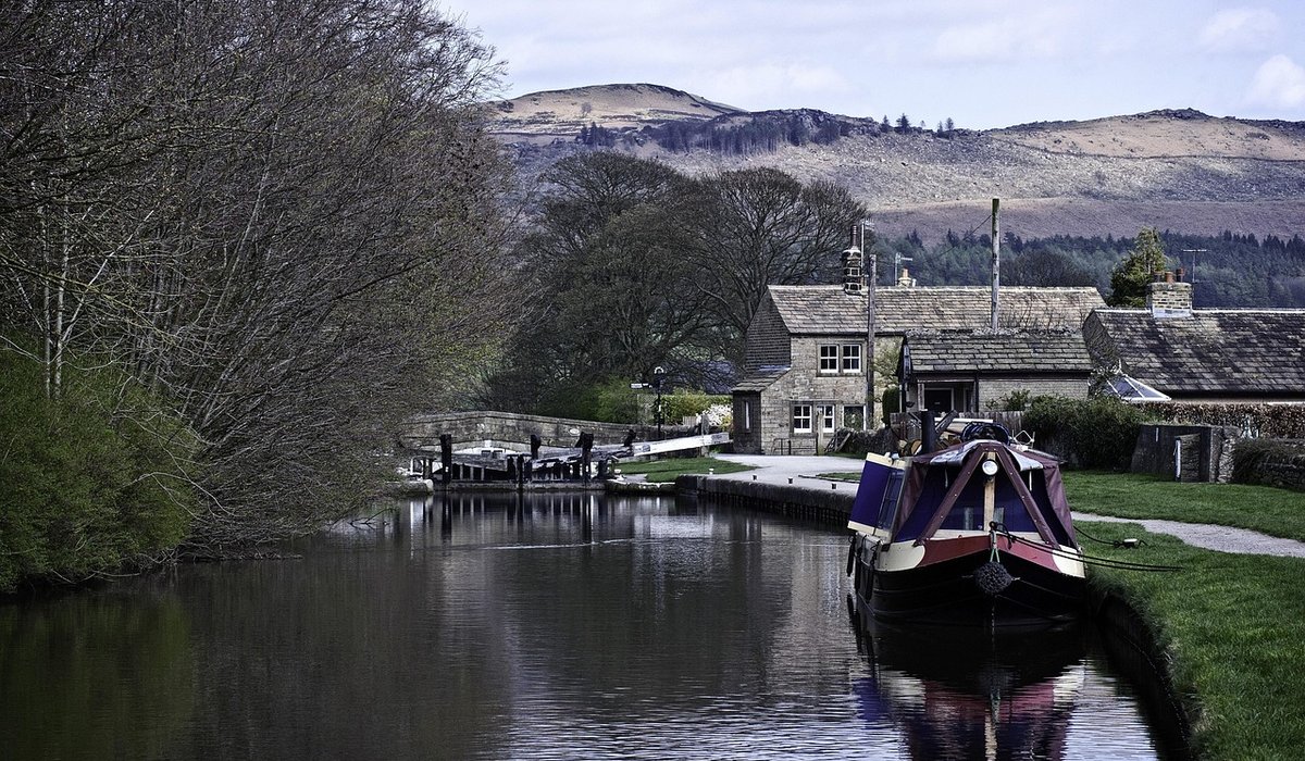 Essential safety equipment for UK inland waterways